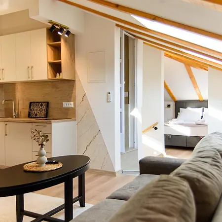 Apartament Carmen Old Town *